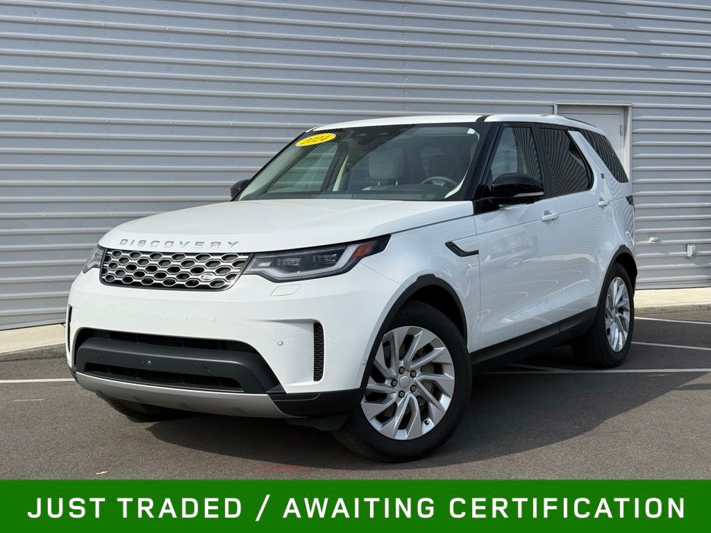 Fuji White 2024 Land Rover Discovery P300 S AWD SUV / Crossover All-Wheel Drive 8-Speed Automatic