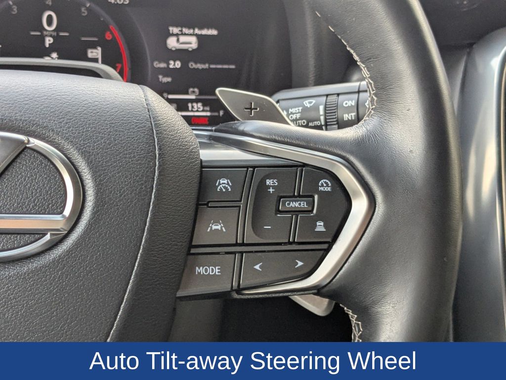 2025 Lexus LX 700h Overtrail