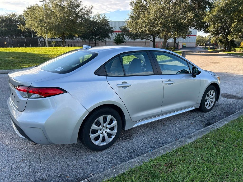 Thumbnail: 2022 Toyota Corolla - 5