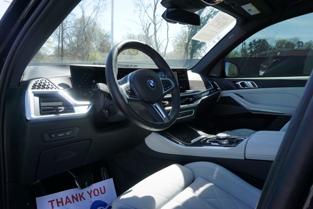 Thumbnail: 2024 BMW X5 - 11