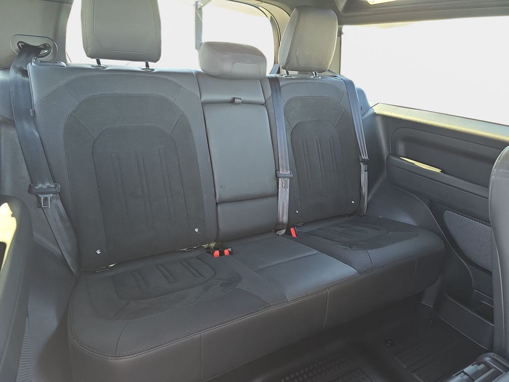 Certified Used 2023  Land Rover Carpathian Edition image 11