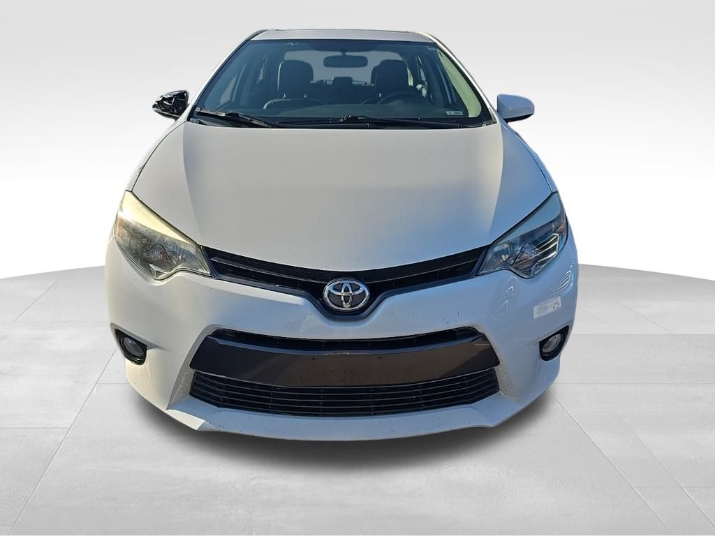 2016 Toyota Corolla L photo 2