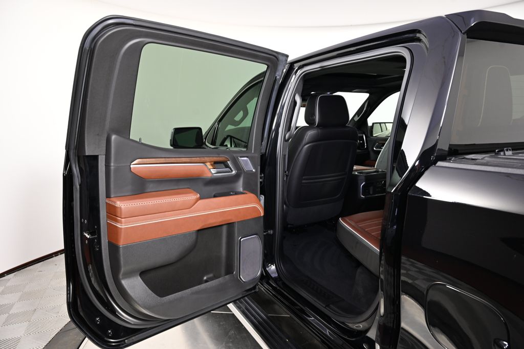 Thumbnail: 2022 GMC Sierra 1500 - 23