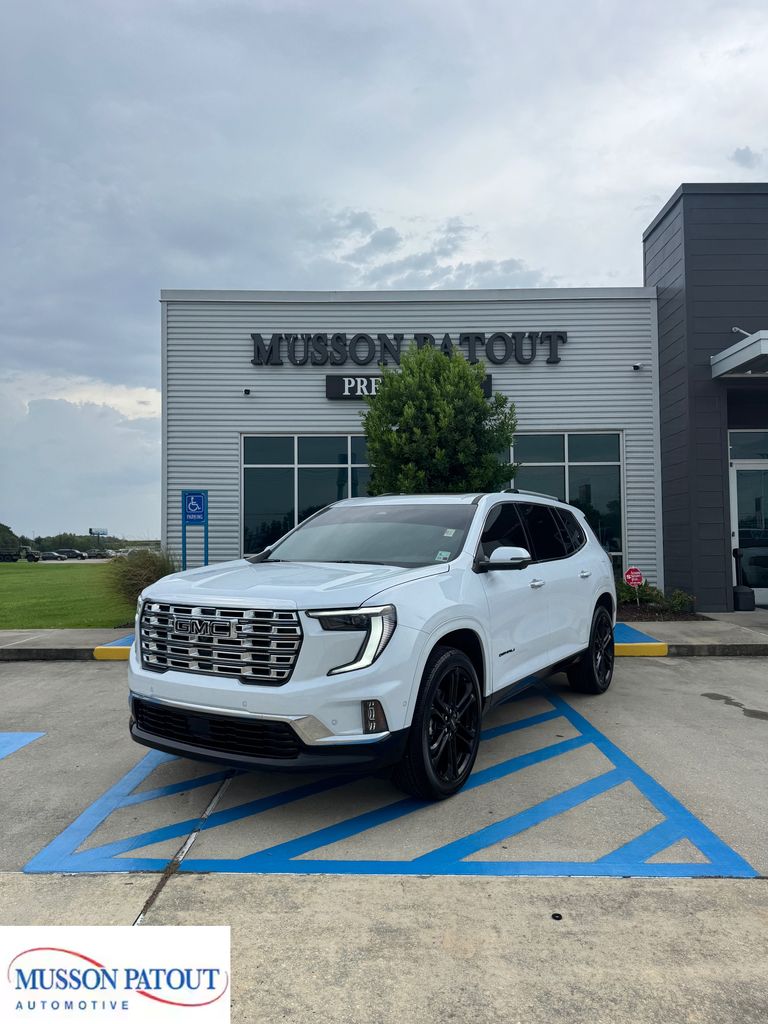 Glacier White Tricoat 2026 GMC Acadia SUV / Crossover Four-Wheel Drive 8-Speed Automatic