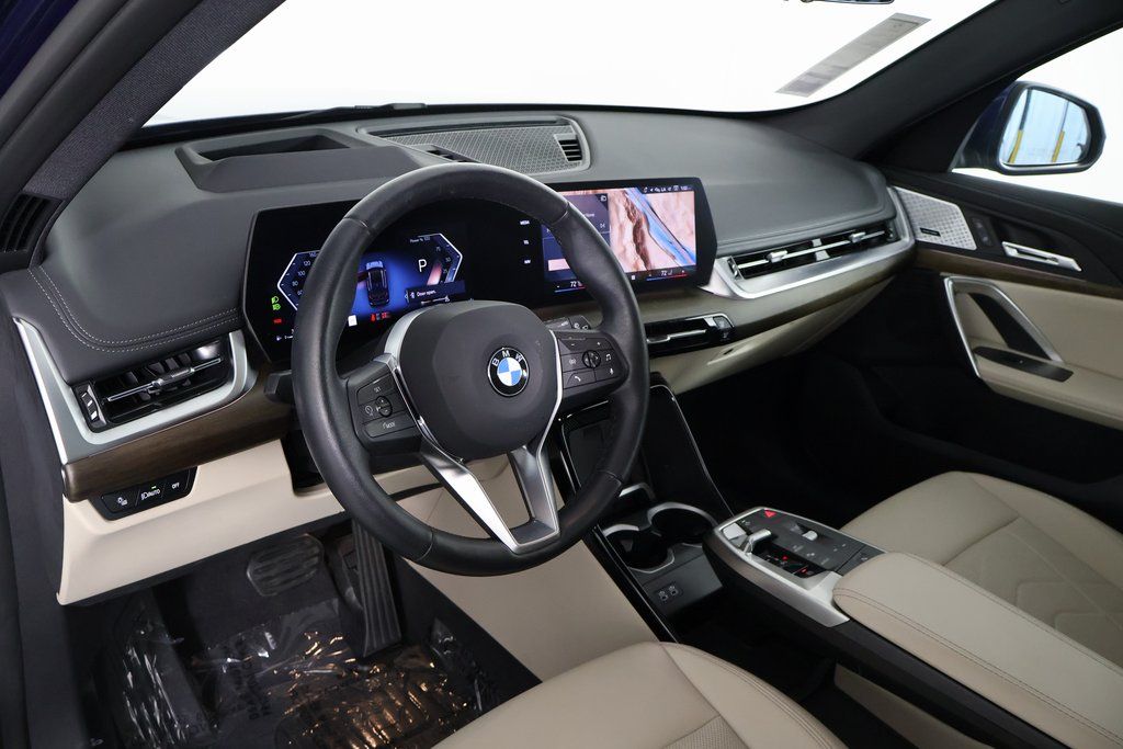 Thumbnail: 2025 BMW X1 - 7