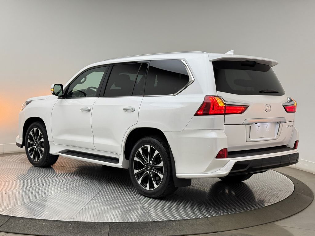 Thumbnail: 2021 Lexus LX - 13