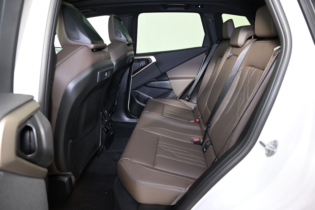 Thumbnail: 2025 BMW X3 - 24