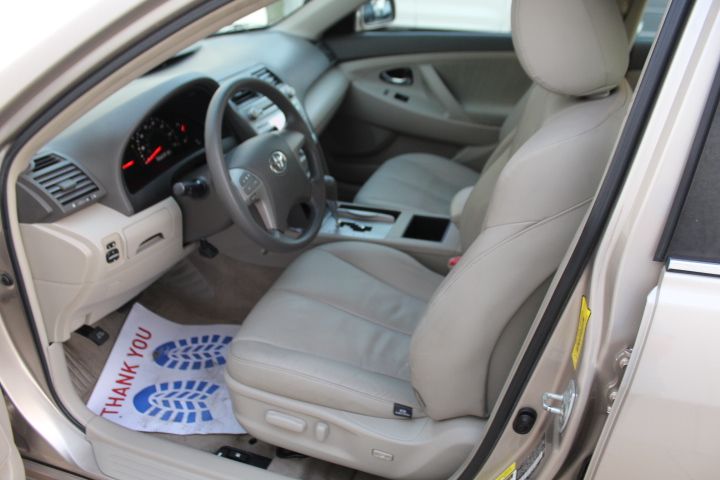 Used Car 2009 Toyota Camry  Le For Sale Under $10,000 In Georgetown, Texas