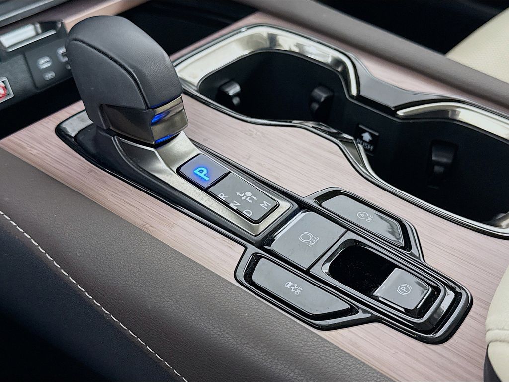 Thumbnail: 2024 Lexus RX - 17