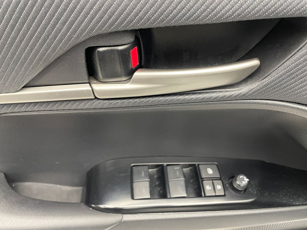 Thumbnail: 2025 Toyota Camry - 10