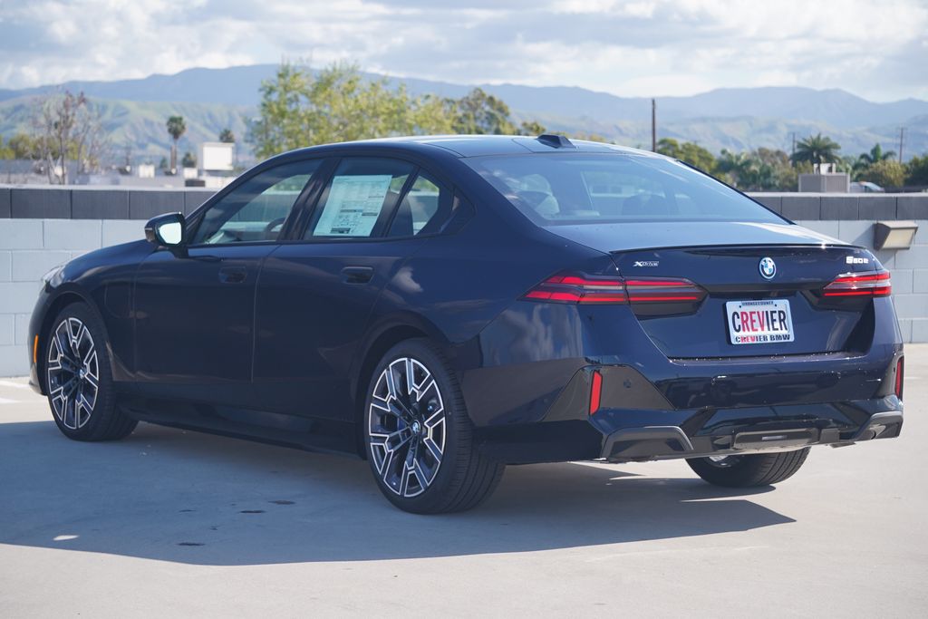 Thumbnail: 2026 BMW 5 Series - 8