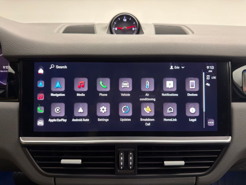 Thumbnail: 2023 Porsche Cayenne - 13