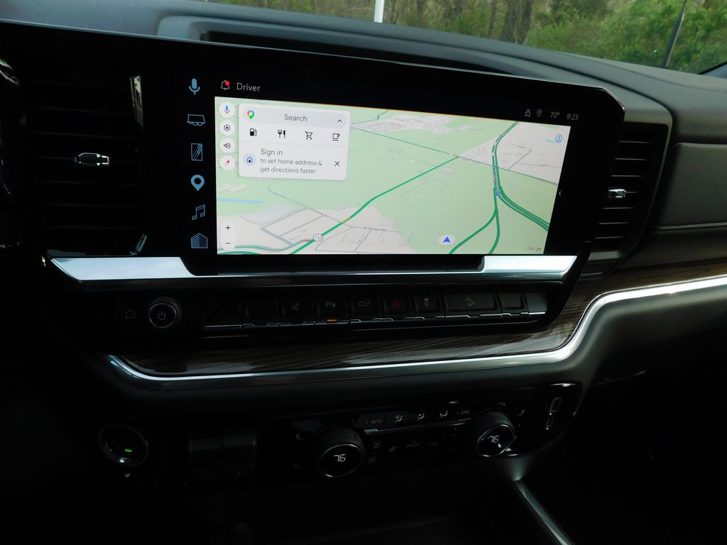 Thumbnail: 2026 Chevrolet Silverado 2500 - 9