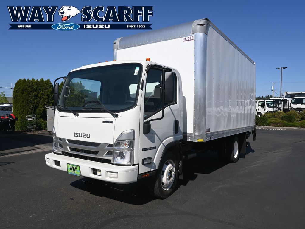 2024 Isuzu NPR HD 