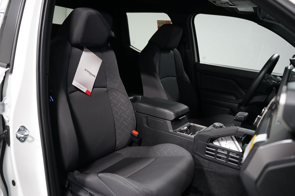 2025 Toyota Tacoma SR5 29