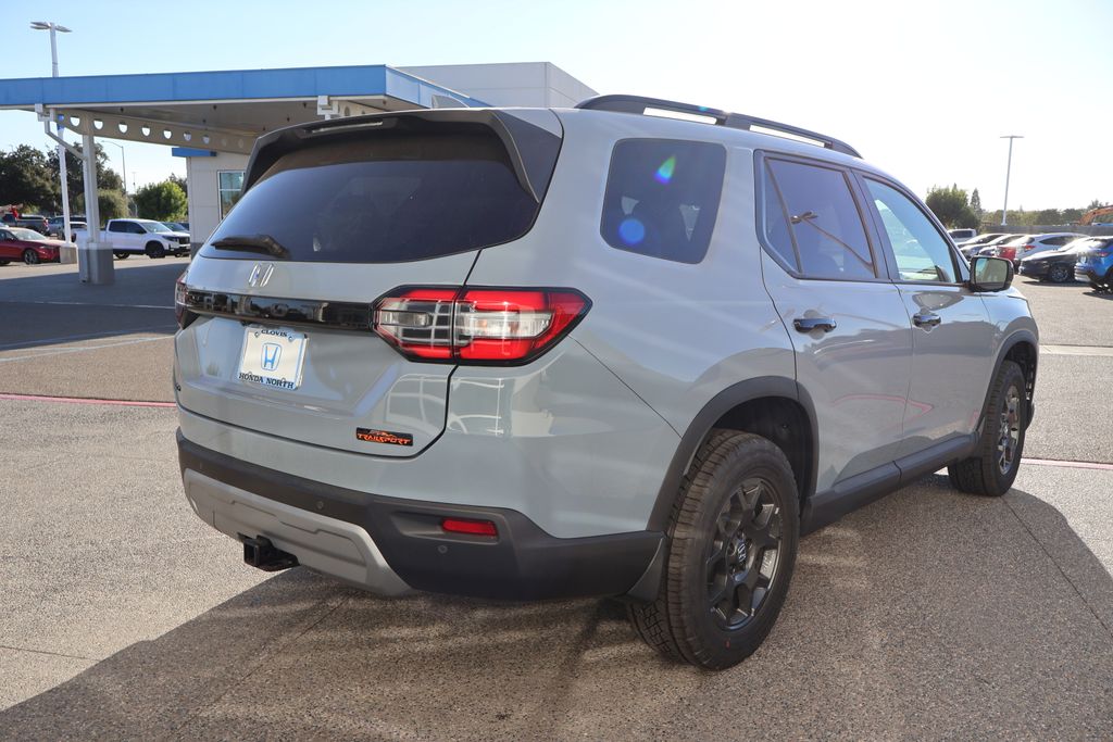 Thumbnail: 2025 Honda Pilot - 5