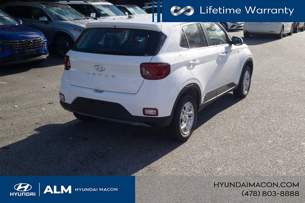 New 2026 White Hyundai SE image 6