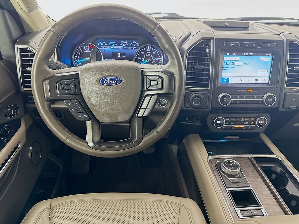 Thumbnail: 2018 Ford Expedition - 22