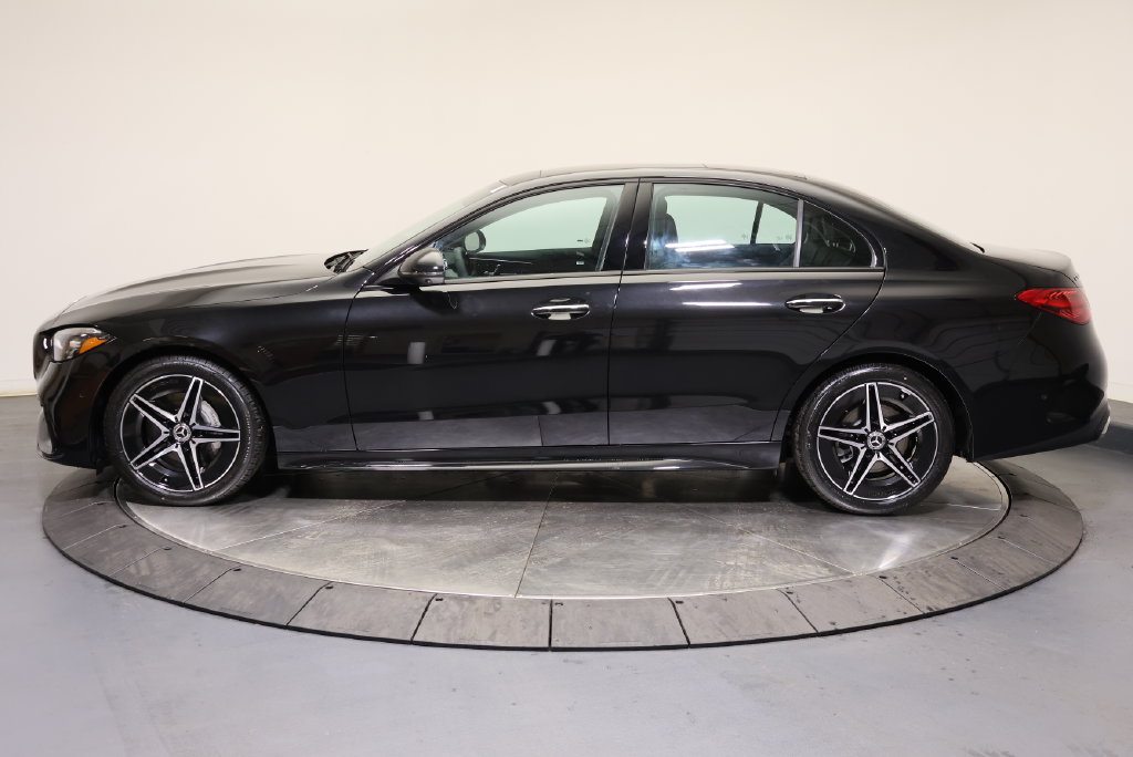 Thumbnail: 2026 Mercedes-Benz C-Class - 2