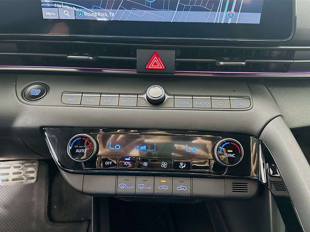 Thumbnail: 2025 Hyundai Elantra - 14