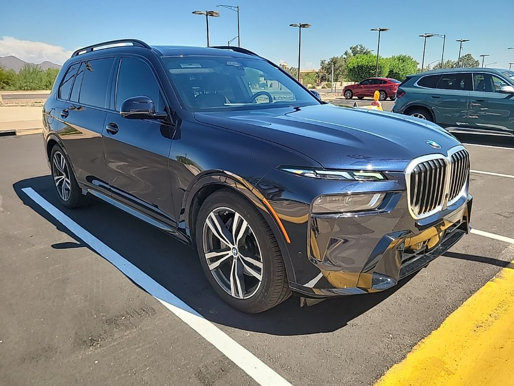 Thumbnail: 2023 BMW X7 - 5