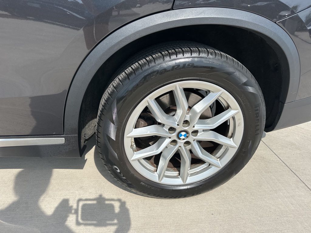 2022 Dark Graphite Metallic BMW X5 xDrive40i AWD SUV
