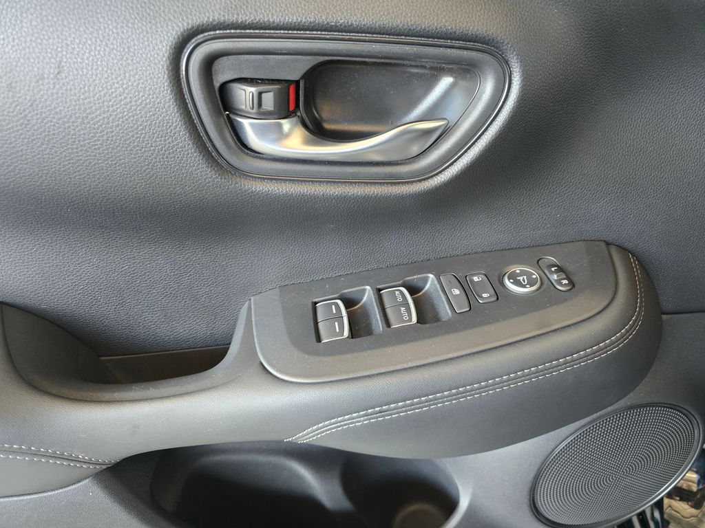Thumbnail: 2023 Honda HR-V - 25
