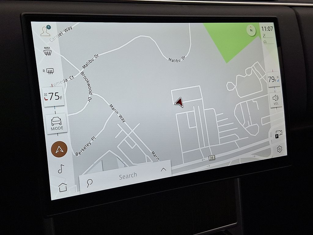 Thumbnail: 2026 Land Rover Range Rover - 15