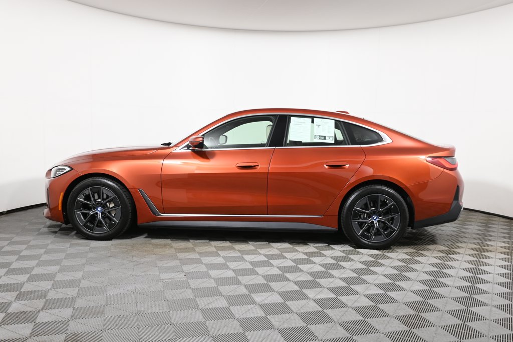 Thumbnail: 2023 BMW i4 - 2