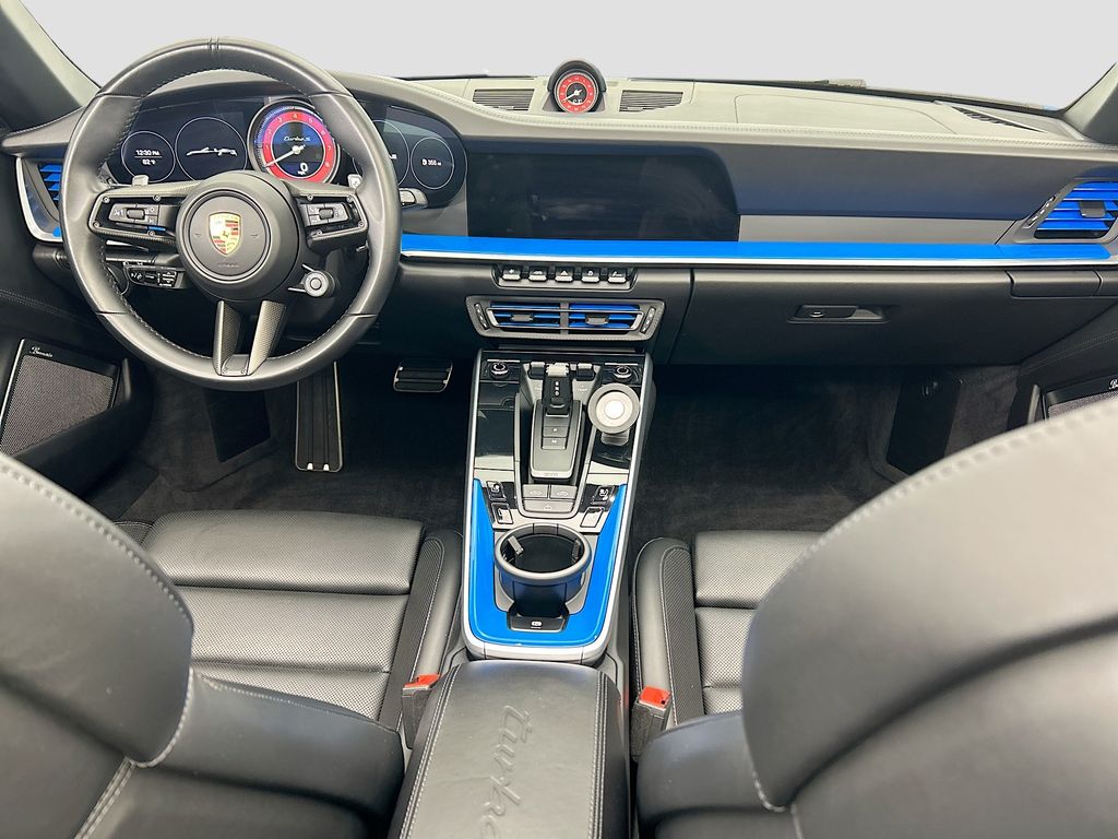 Thumbnail: 2022 Porsche 911 - 15