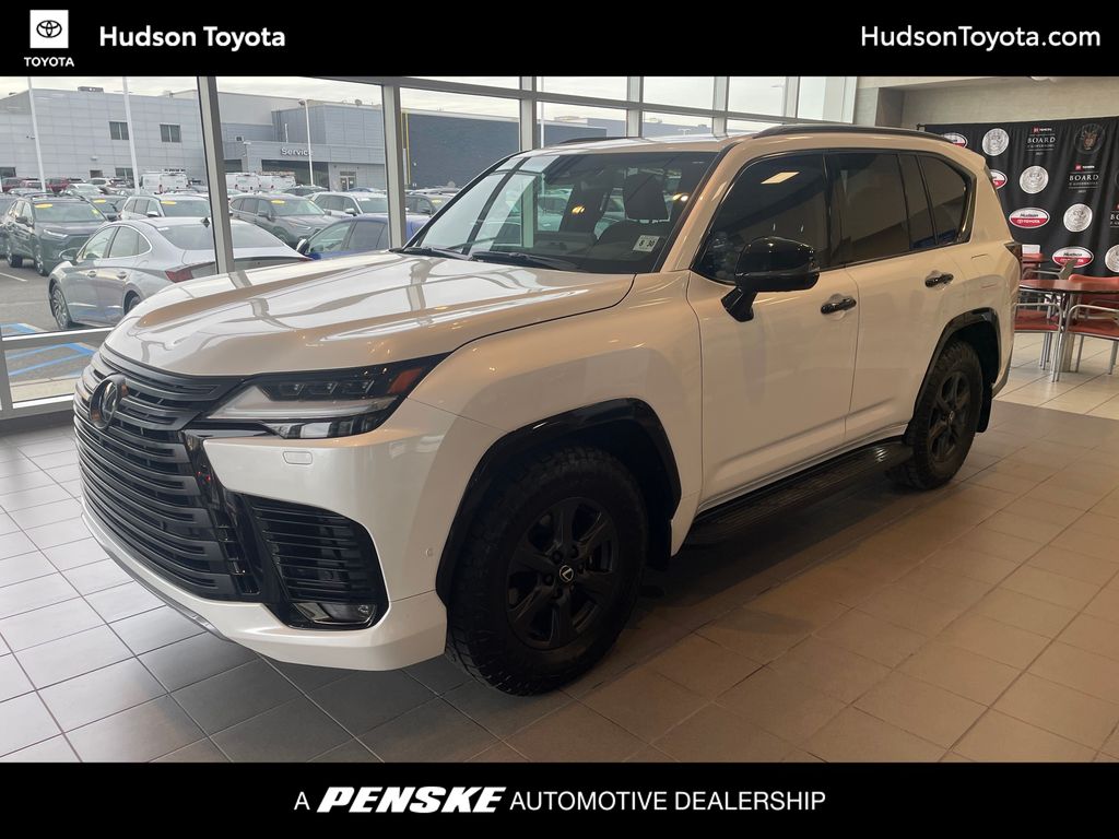 2025 Lexus LX  -
                  Jersey City, NJ