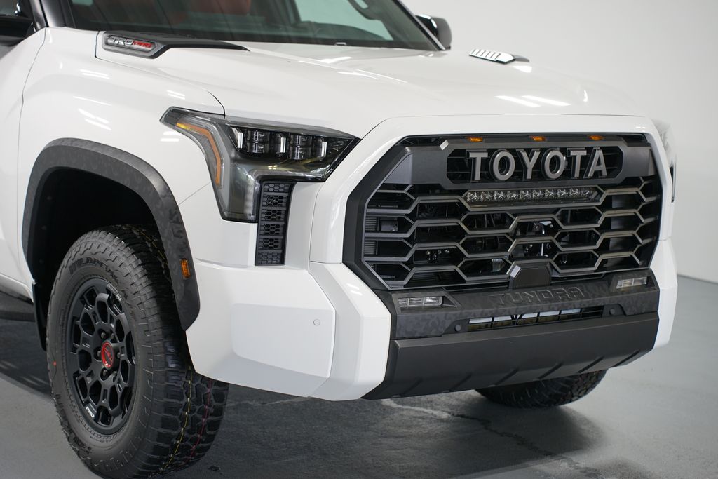 Thumbnail: 2025 Toyota Tundra - 4