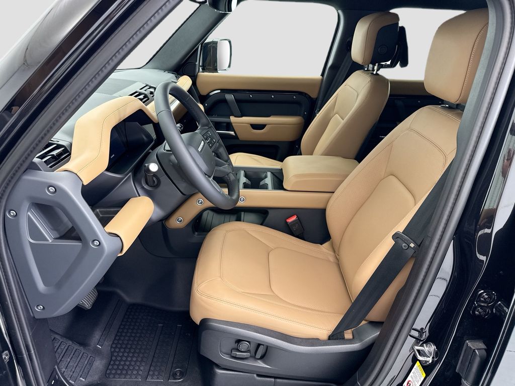 Thumbnail: 2026 Land Rover Defender - 18