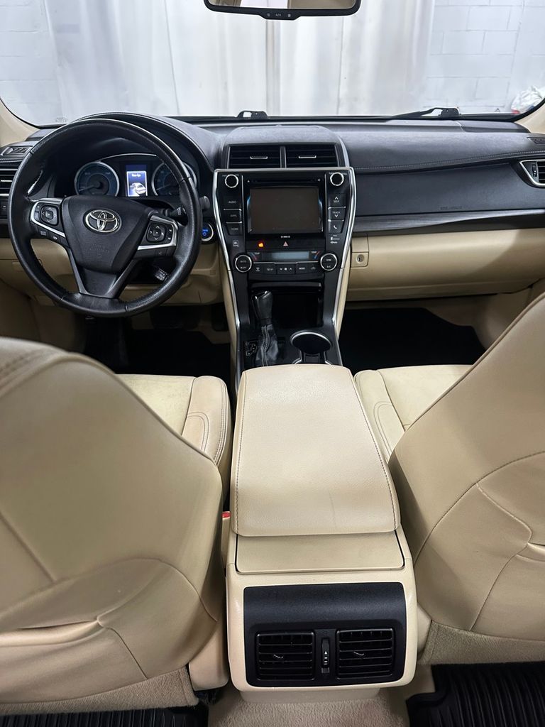 used 2017 Toyota Camry Hybrid car, priced at $12,985