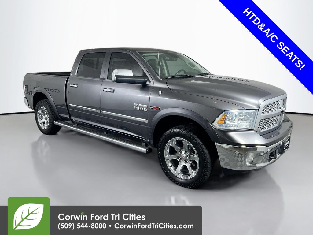 2016 RAM 1500 Laramie Crew Cab 4WD
