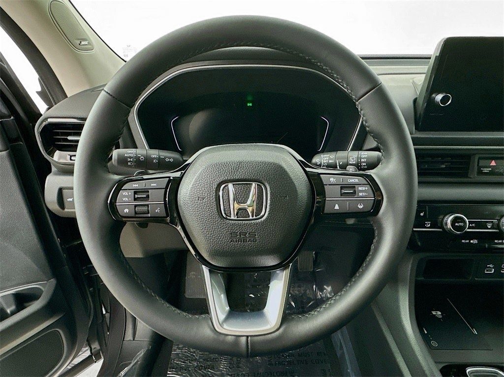 Used Car 2025 Honda Pilot  Touring For Sale Under $50,000 In Austin, Texas