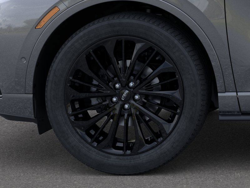 New 2026 Asher Gray Metallic Clearcoat Lincoln Grand Touring image 19