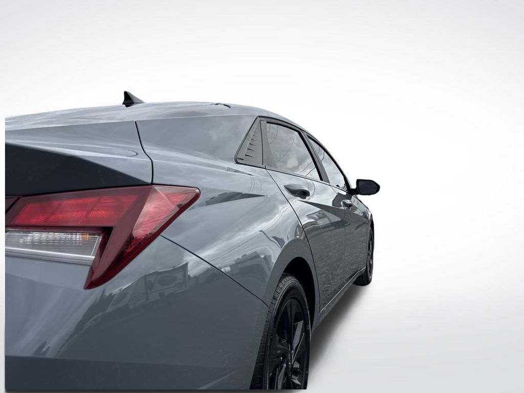 2023 Electric Shadow Hyundai Elantra SEL FWD Sedan
