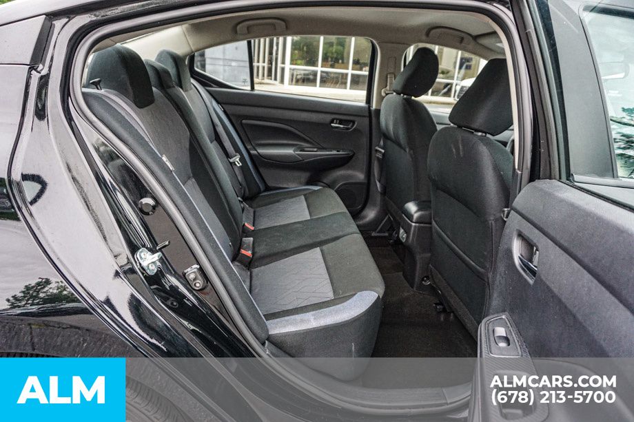 Used 2024 Black Nissan 1.6 SV image 22