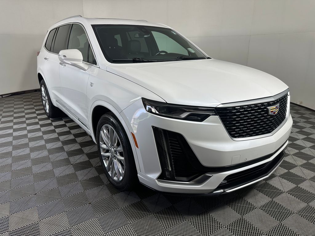 2020 Cadillac XT6 Premium Luxury - Image 3