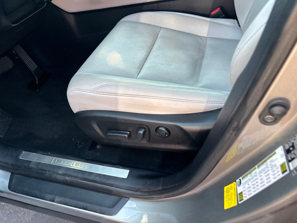 Used Car 2021 Lexus Rx  350 For Sale Under $35,000 In Austin, Texas