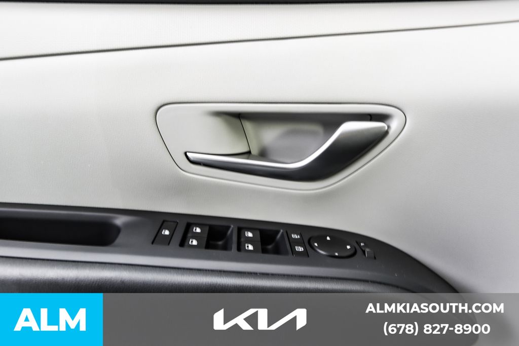 2025 Hyundai Tucson SE photo 42