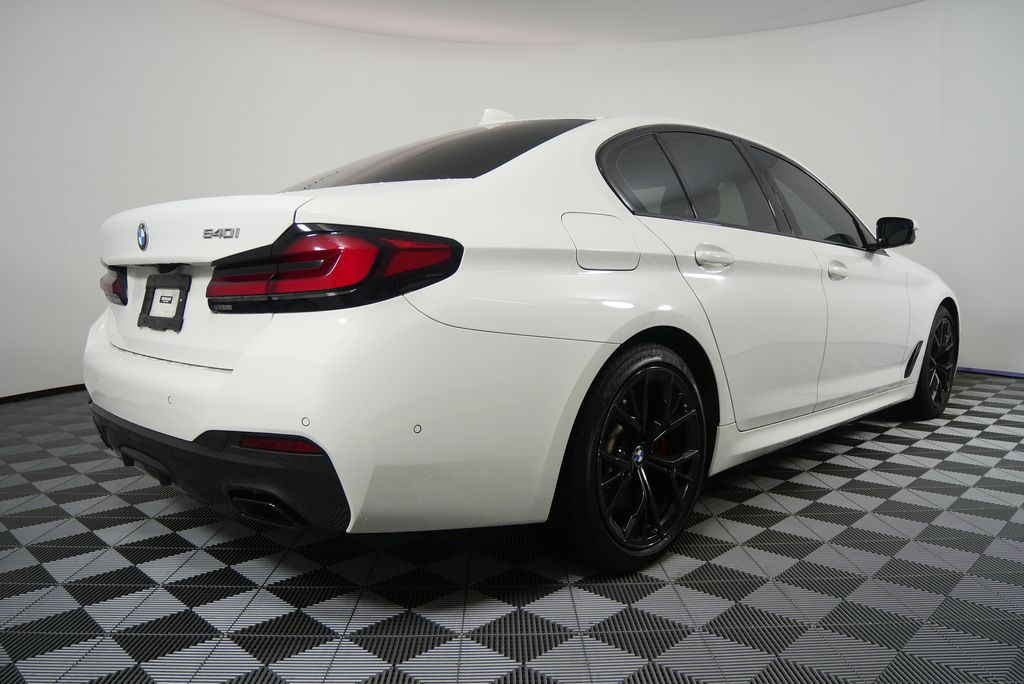 2022 BMW 5 Series 540i 3