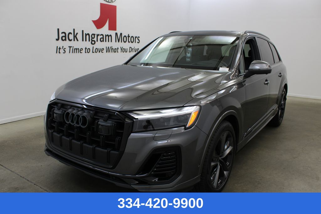new 2026 Audi Q7 car, priced at $70,267