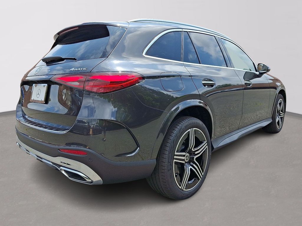 Thumbnail: 2026 Mercedes-Benz GLC - 3