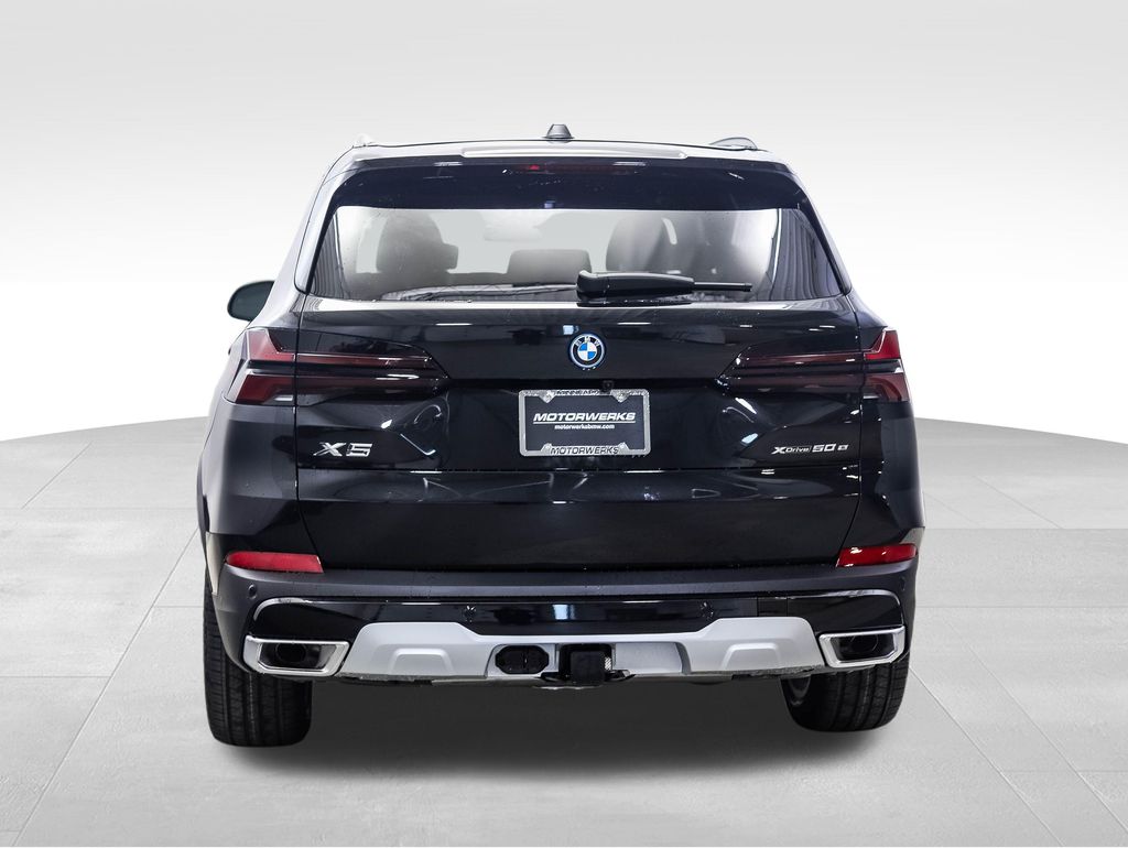 Thumbnail: 2026 BMW X5 - 4