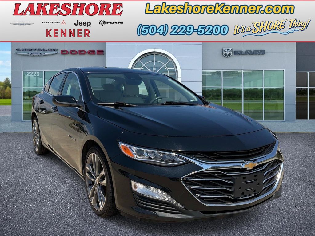 Mosaic Black Metallic 2024 Chevrolet Malibu Sedan Front-Wheel Drive Continuously Variable Transmission