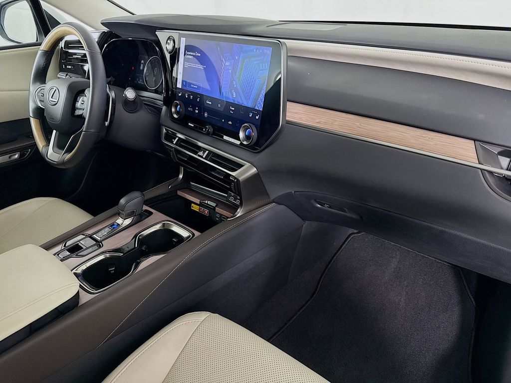 Thumbnail: 2024 Lexus RX - 30