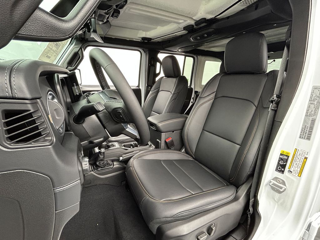 New 2026 Bright White Clearcoat Jeep Sahara image 10