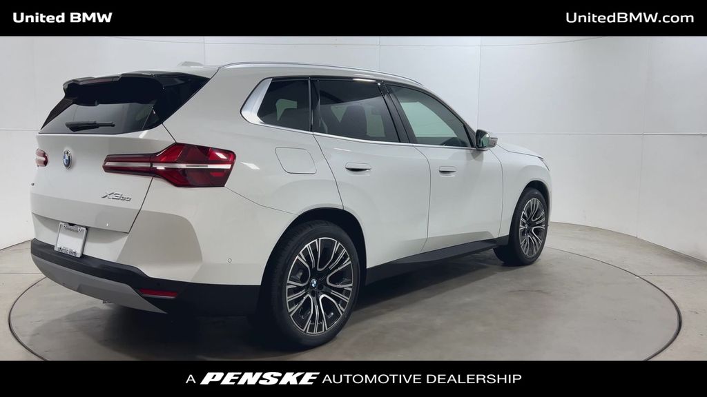 Thumbnail: 2026 BMW X3 - 8
